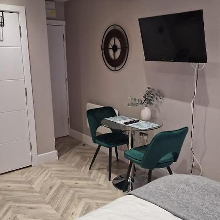 Cambridge Suites Harmondsworth Luaran gambar